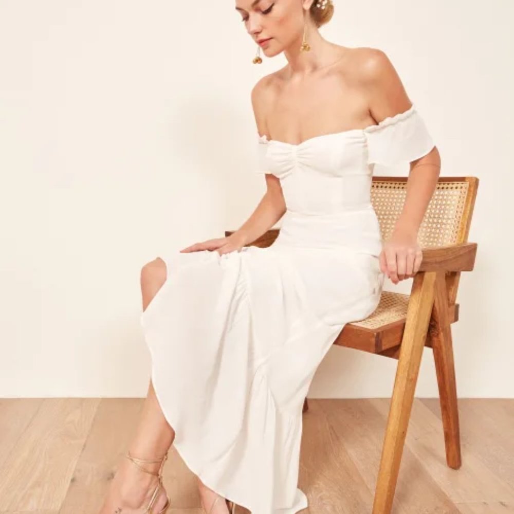 NWOT Reformation Butterfly Dress in Ivory White Off Shoulder Ruffle Midi